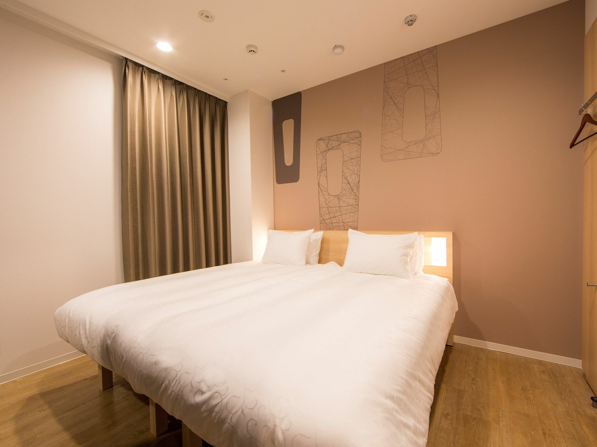 Karaksa Hotel Osaka Shinsaibashi I Exteriör bild